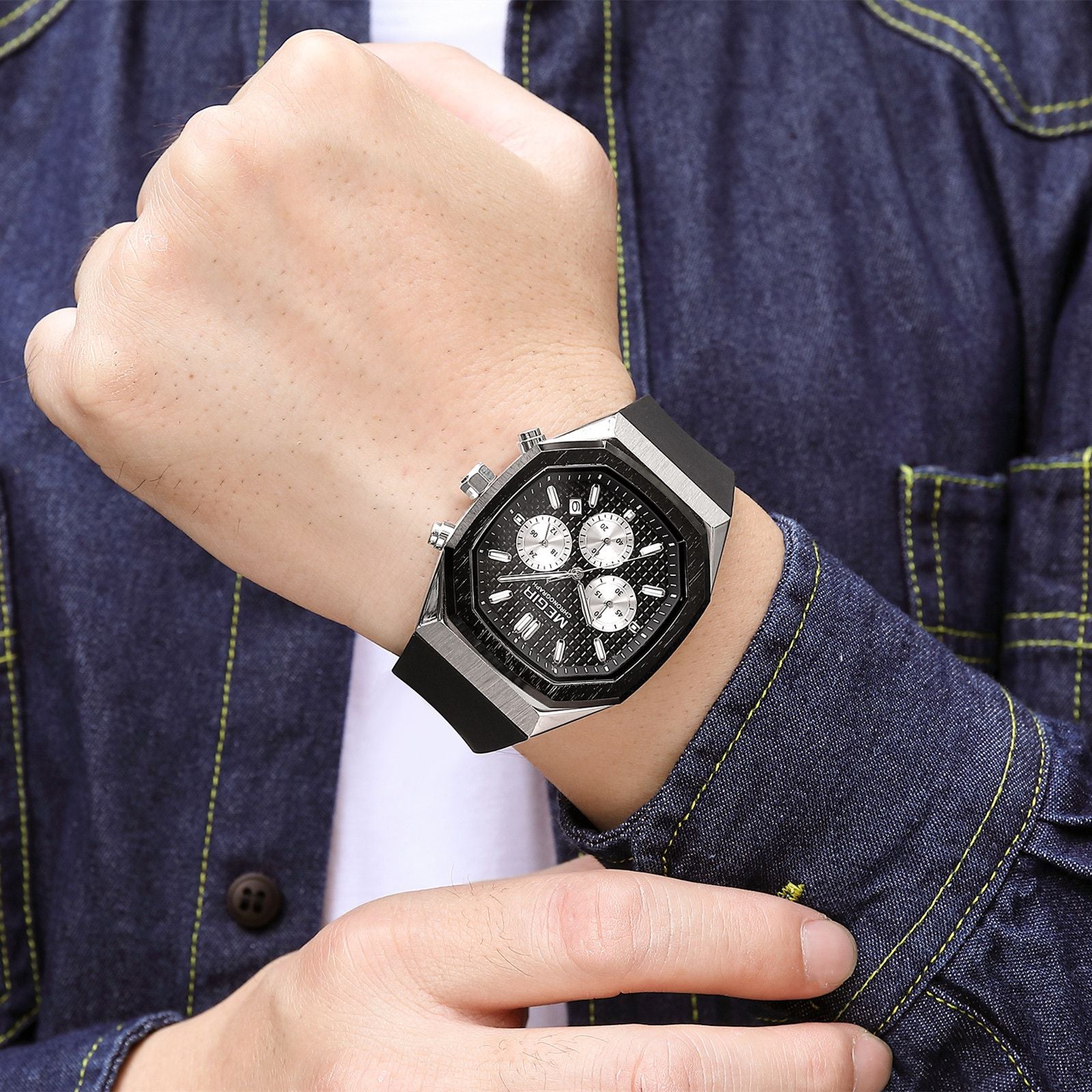 Culture Vault Men's Sport Military Wristwatch