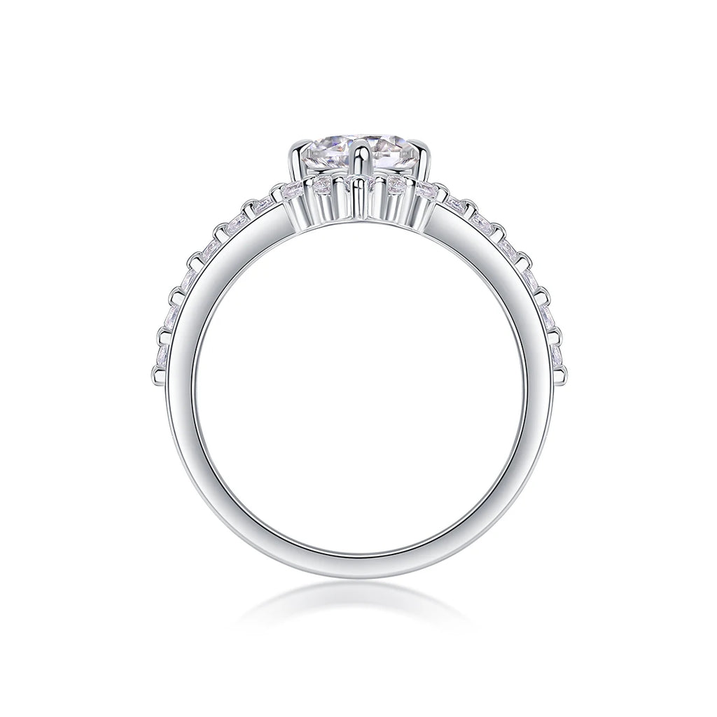 Culture Vault 1CT VVS1 Moissanite Round Brilliant Engagement Ring