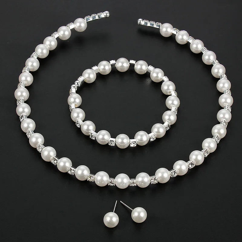 Culture Vault Luxe Pearl Rhinestone Choker Necklace